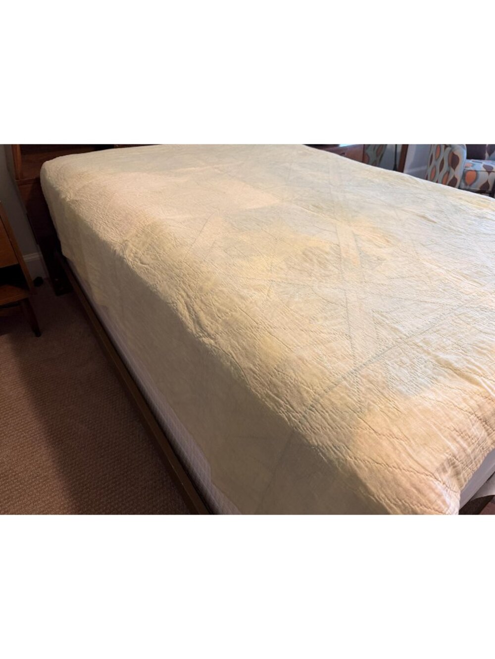 1940s vintage quilt with feedsack fabrics 75" x 76" Flowering Snowball pattern - Picture 15 of 16